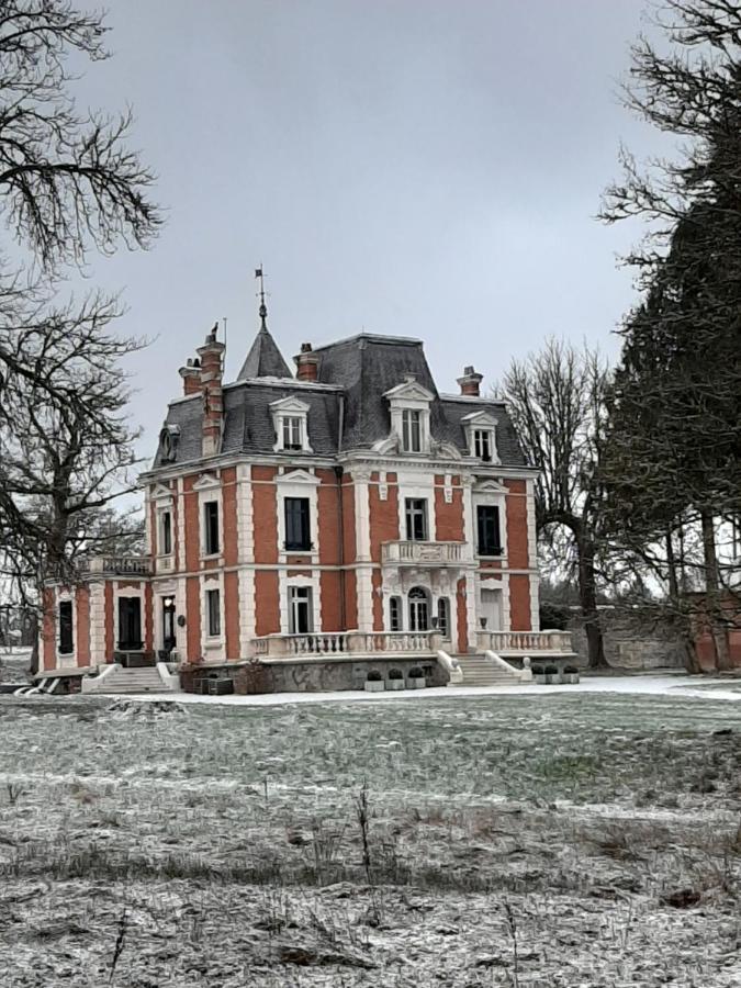 Luxe Gite Met Authentieke Kamers In De Creuse, France Valliere Exterior foto
